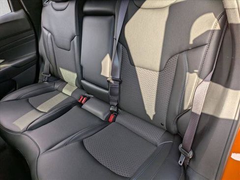 New 2026 Jeep Compass Latitude AWD/4WD image 12