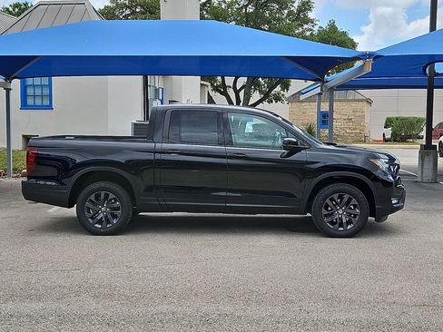 New 2026 Honda Ridgeline Sport image 6
