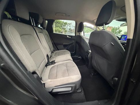 Used 2020 Ford Escape SE FWD image 15