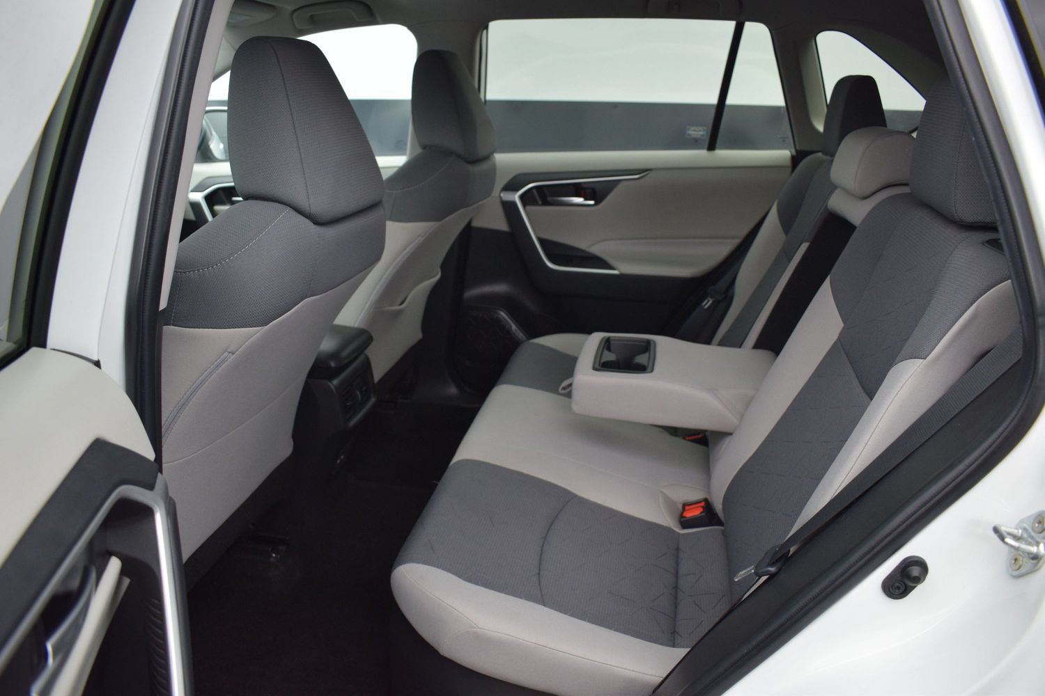 Used 2023 Toyota RAV4 XLE w/ XLE Grade Weather Package AWD/4WD image 12