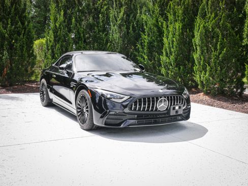 Used 2025 Mercedes-Benz SL 43 AMG image 2