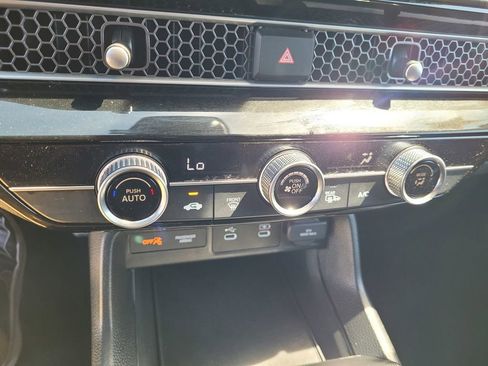 Used 2025 Honda Civic Sport image 19