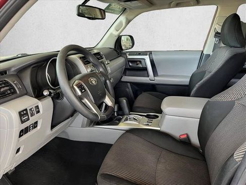 Used 2012 Toyota 4Runner SR5 w/ Convenience Pkg AWD/4WD image 9