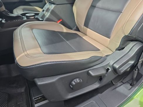 Used 2023 Ford Bronco Wildtrak AWD/4WD image 31