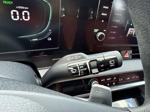 Used 2023 Kia Sportage LX image 33