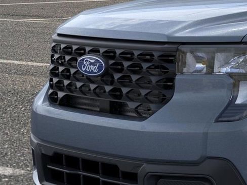 New 2025 Ford Maverick XLT w/ XLT Luxury Package image 18