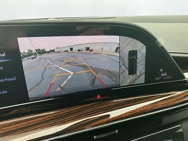 Used 2021 Cadillac Escalade Premium Luxury AWD/4WD image 15