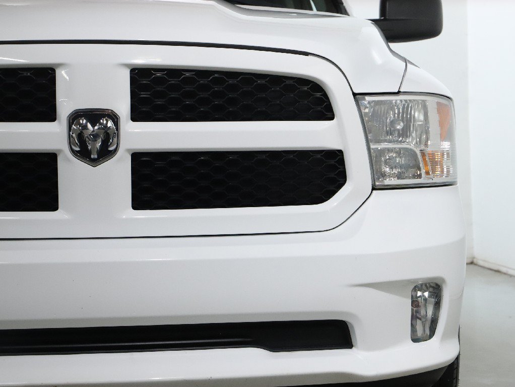 Used 2015 RAM 1500 Express AWD/4WD image 7