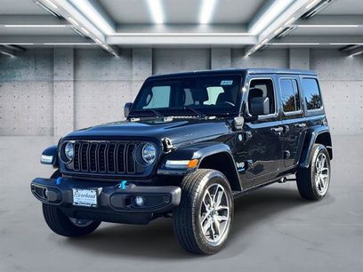 Used 2024 Jeep Wrangler Unlimited w/ Convenience Group