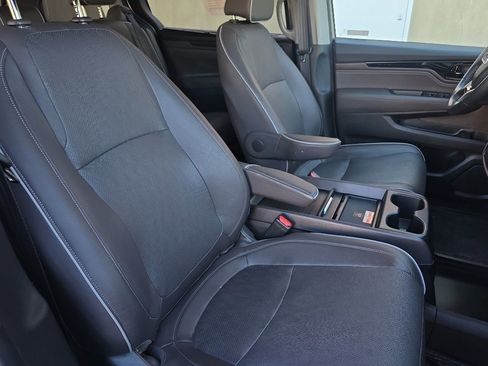 Used 2023 Honda Odyssey Elite image 20