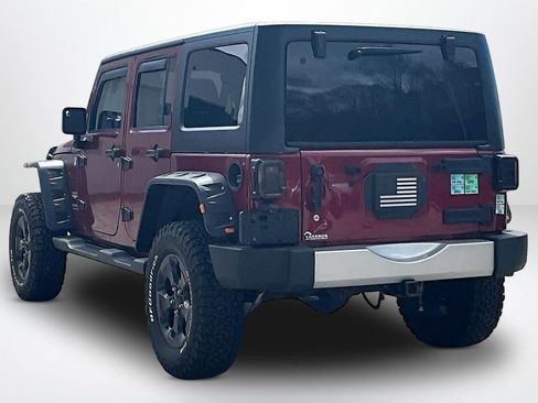 Used 2012 Jeep Wrangler Unlimited Sahara AWD/4WD image 4