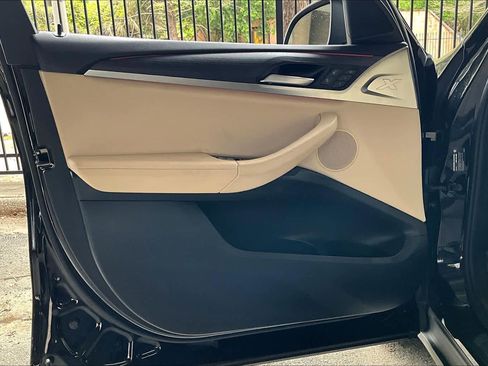 Used 2023 BMW X3 sDrive30i w/ Premium Package image 21