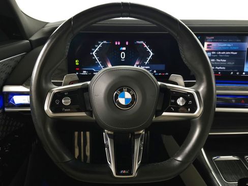 Used 2023 BMW 760i xDrive w/ Luxury Rear Seating Package AWD/4WD image 22