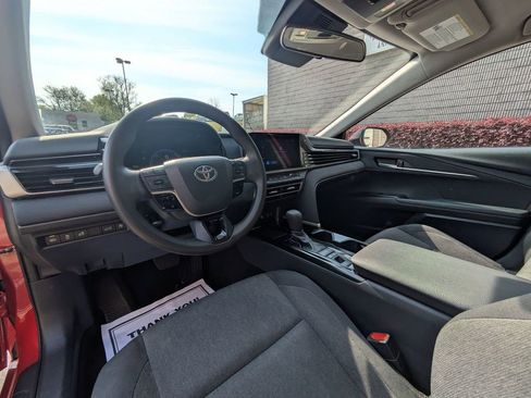 Used 2025 Toyota Camry LE FWD image 15