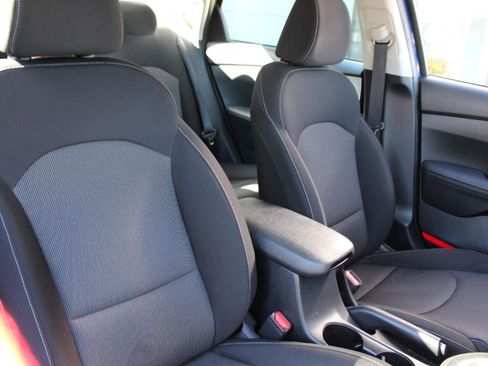 Certified 2024 Kia Forte LXS w/ LXS Technology Package image 15