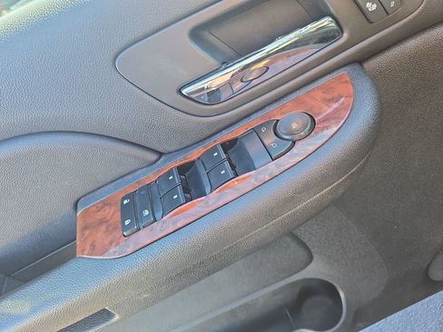 Used 2008 Chevrolet Silverado 3500 LTZ w/ Sun And Navigation Package image 13