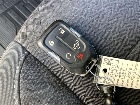 Used 2020 GMC Sierra 1500 Elevation w/ Elevation Value Package image 14