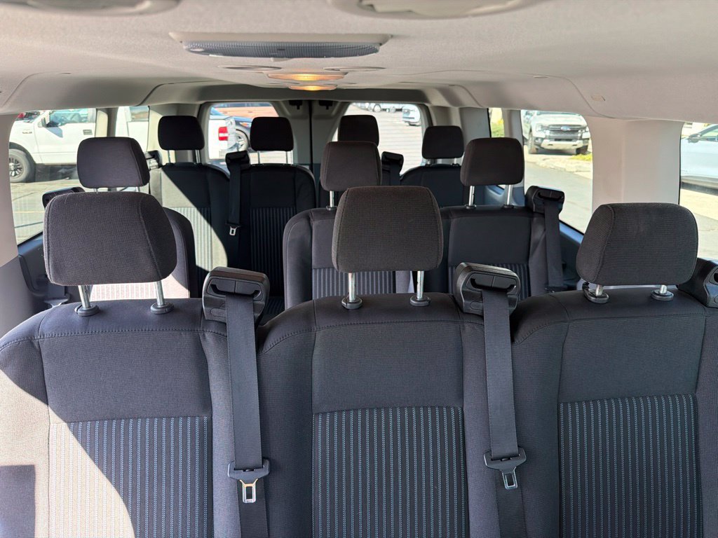 Used 2017 Ford Transit 350 XL RWD image 31