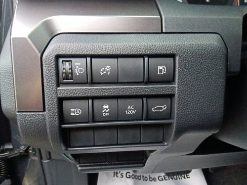 New 2025 Toyota 4Runner TRD Off-Road Premium image 16