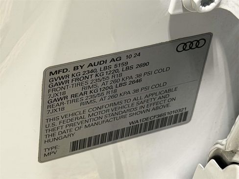 Used 2025 Audi Q3 2.0T Premium image 29