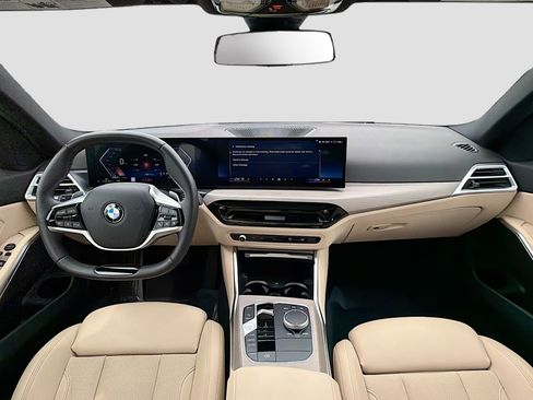 Certified 2025 BMW 330i Sedan image 18