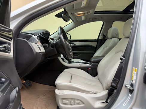 Used 2015 Cadillac SRX Premium w/ Trailering Package image 9