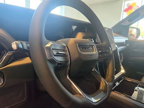 New 2026 GMC Yukon Denali AWD/4WD image 11