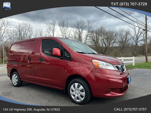 Used 2020 Nissan NV200 SV image 1