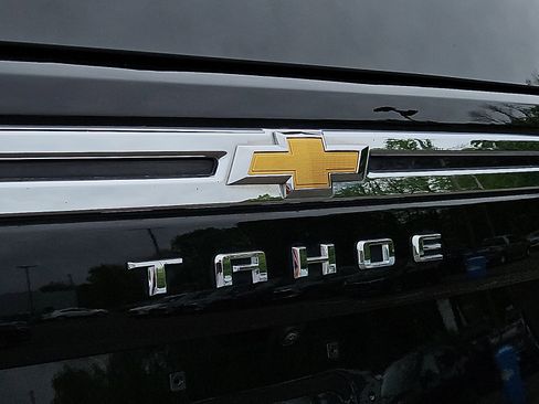 Used 2023 Chevrolet Tahoe LT w/ LT Signature Package AWD/4WD image 32