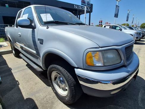 Used 2000 Ford F150 4x4 SuperCab image 2