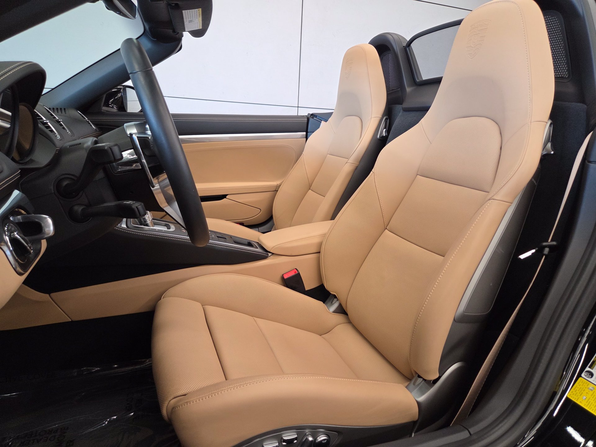 Certified 2023 Porsche 718 Boxster S RWD image 5