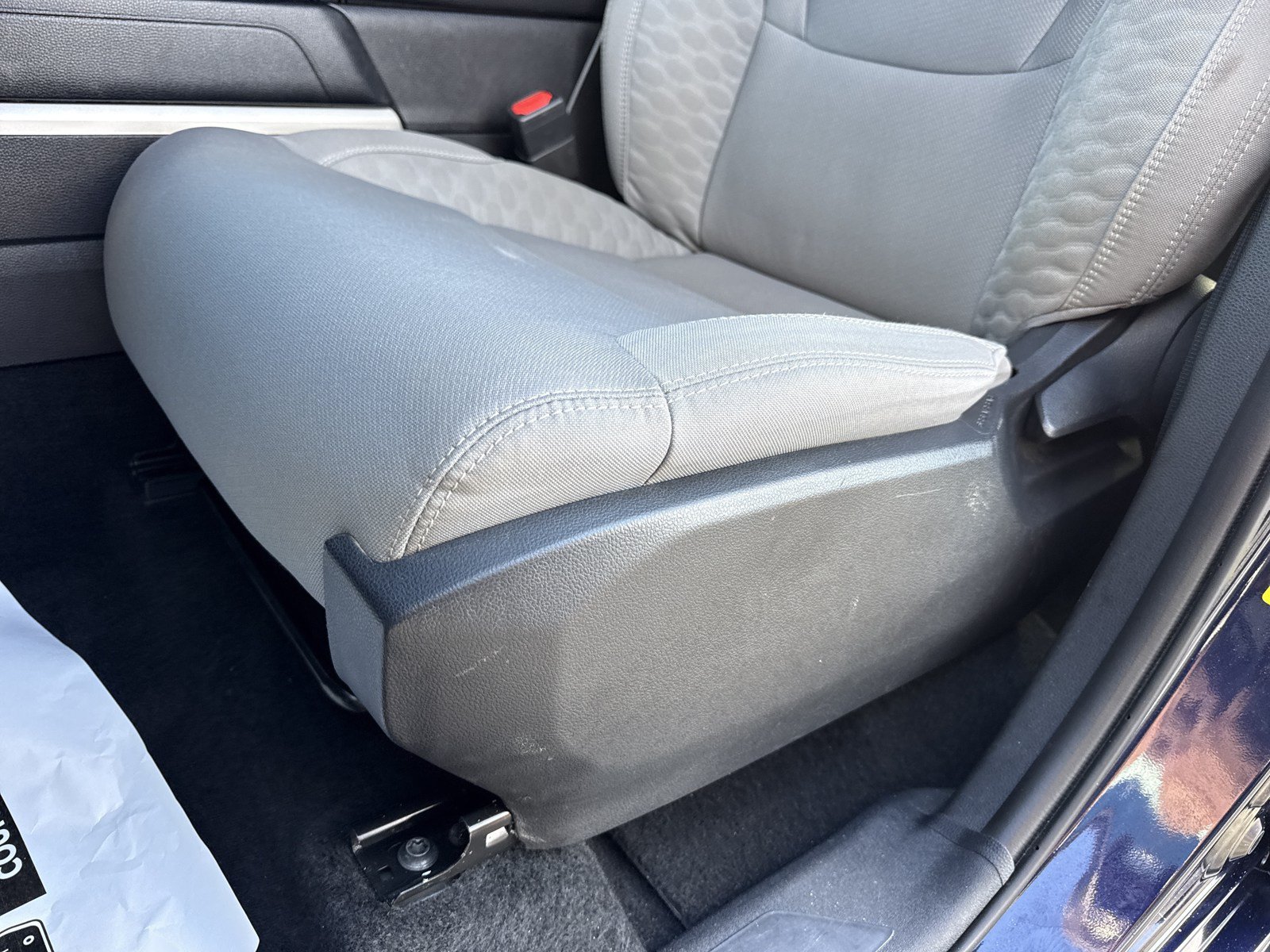 Used 2024 Toyota Tundra SR5 w/ SR5 Convenience Package AWD/4WD image 12