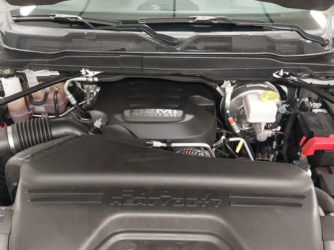 Used 2024 RAM 2500 Big Horn w/ Safety Group image 30