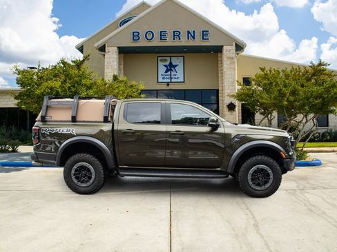 Used 2025 Ford Ranger Raptor AWD/4WD image 7