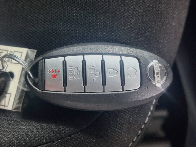 Used 2021 Nissan Sentra SV FWD image 33