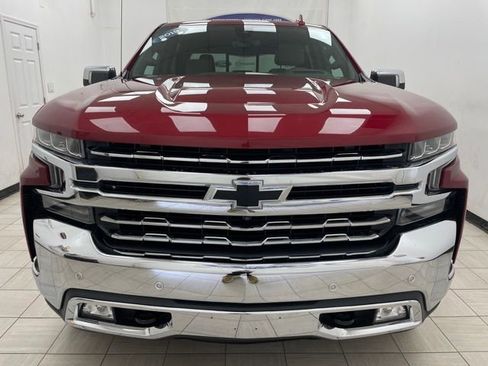 Used 2019 Chevrolet Silverado 1500 LTZ w/ LTZ Premium Package AWD/4WD image 20