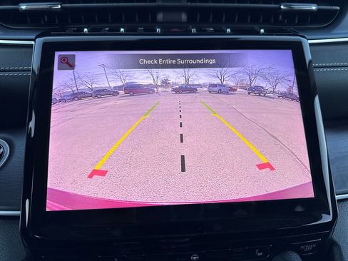 Used 2023 Jeep Grand Cherokee Limited image 22