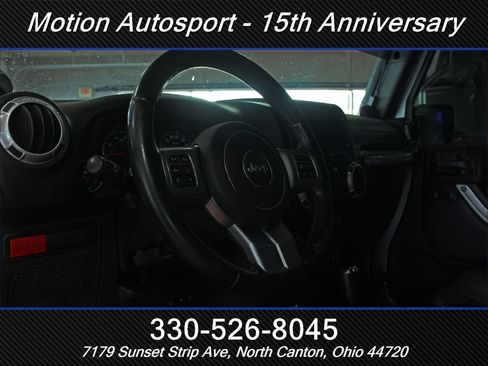 Used 2014 Jeep Wrangler Unlimited Rubicon image 18