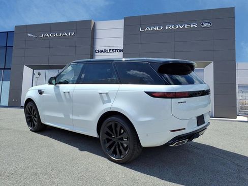 New 2026 Land Rover Range Rover Sport Dynamic SE AWD/4WD image 3