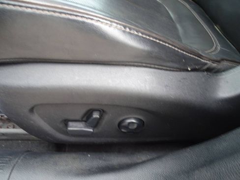 Used 2016 Chrysler 200 C w/ Premium Group FWD image 12
