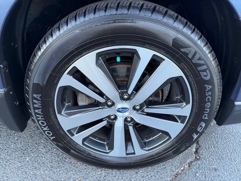 Used 2018 Subaru Outback 2.5i Limited AWD/4WD image 32
