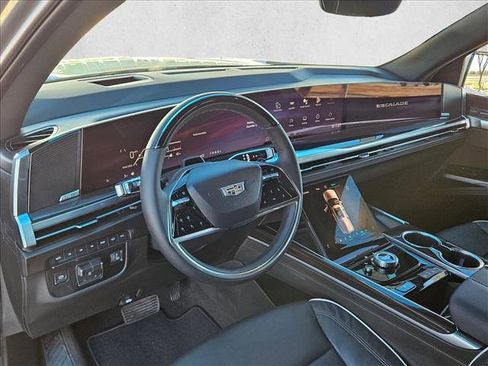 New 2026 Cadillac Escalade Luxury w/ Touring Package image 3