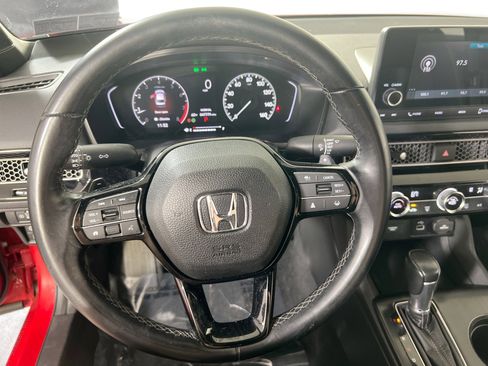 Used 2022 Honda Civic Sport image 11