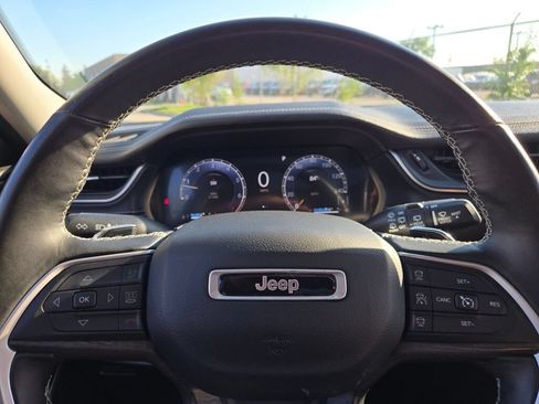 Used 2021 Jeep Grand Cherokee L Limited w/ Trailer Tow Group (B) AWD/4WD image 31