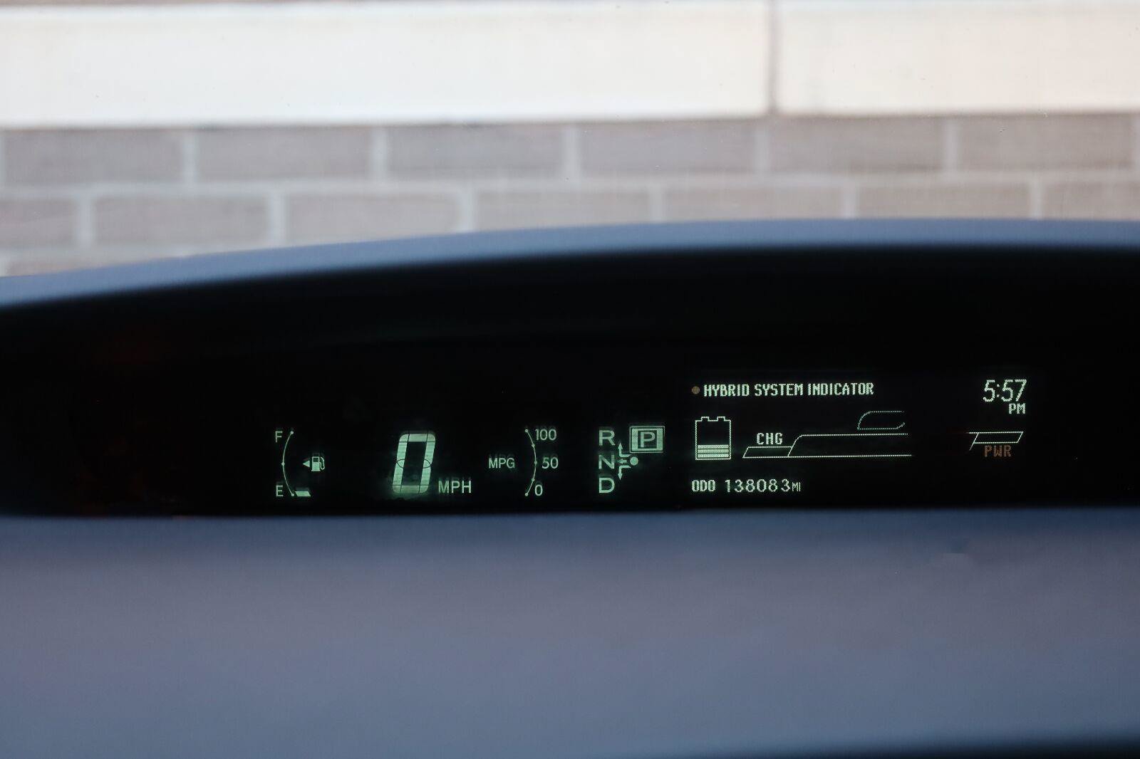 Used 2010 Toyota Prius Four w/ Solar Roof Pkg FWD image 40