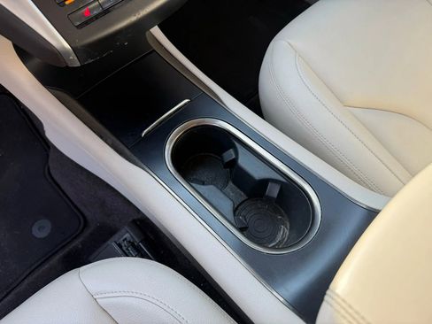 Used 2019 Lincoln MKC Premiere image 19