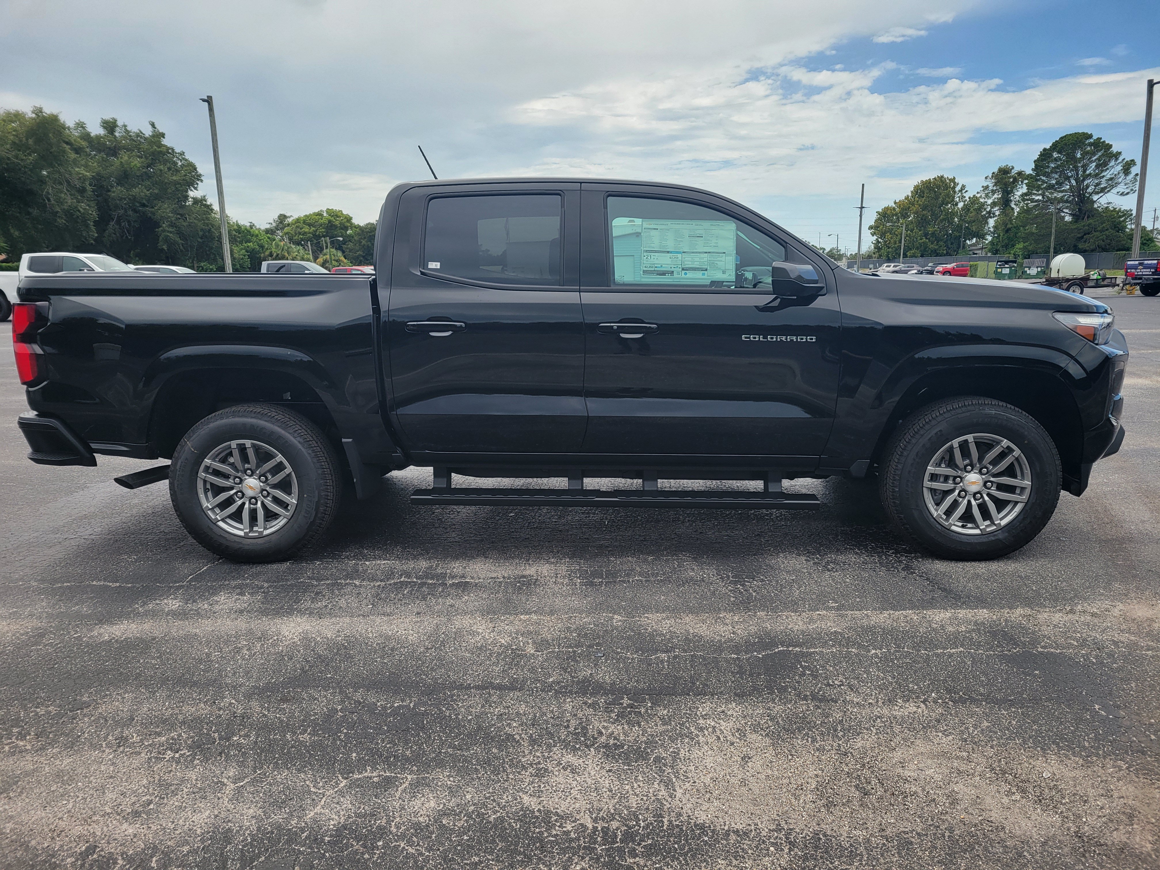 New 2026 Chevrolet Colorado LT w/ LT Convenience Package RWD image 4