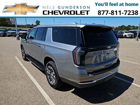 New 2025 Chevrolet Suburban LT w/ Advanced Technology Package image 5