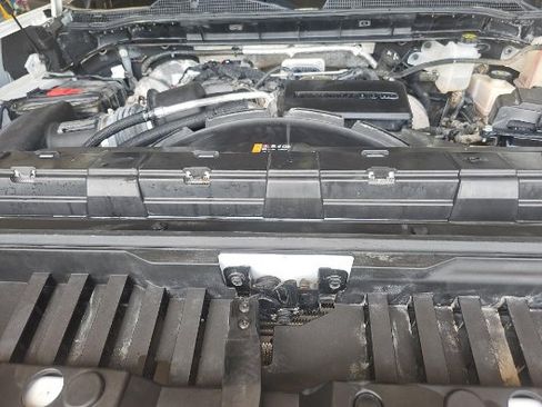 Used 2024 Chevrolet Silverado 2500 LT w/ Convenience Package AWD/4WD image 17