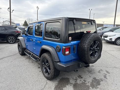 Used 2022 Jeep Wrangler Unlimited Sport image 6